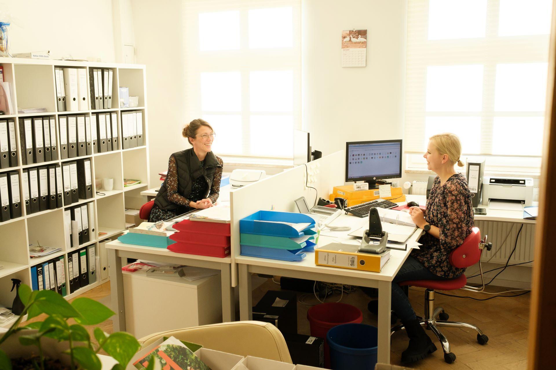 Büro 2 CMo und RG